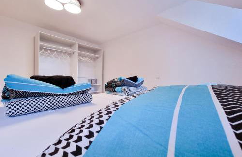 Alpha Apartments - Photo 13