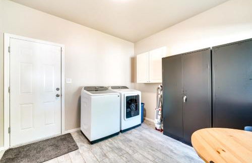 Pool, Putting Green and Games Chandler Home! - Foto 29