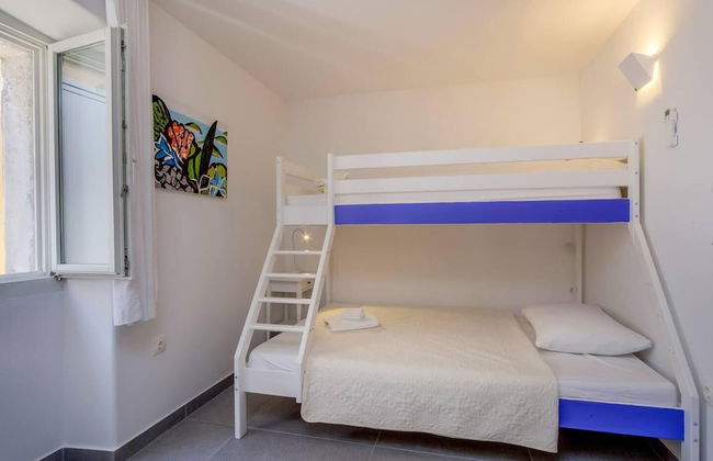 Impeccable 4-bed Apartment in Osor - Foto 5