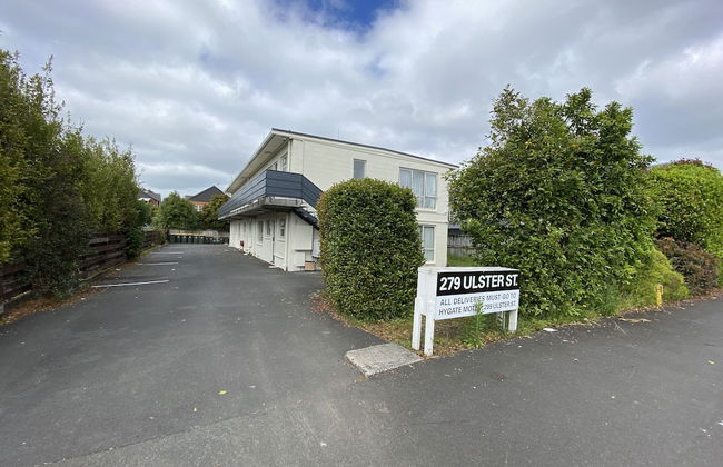 Ulster Apartments - Photo 19