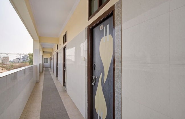 iROOMZ Hotel Sweekar Suites - Foto 21