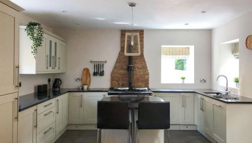 The Manor Barn - Photo 4