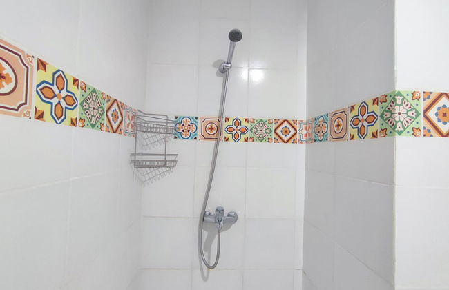 Simple And Homey Studio Room At Paltrow Apartment - Foto 9