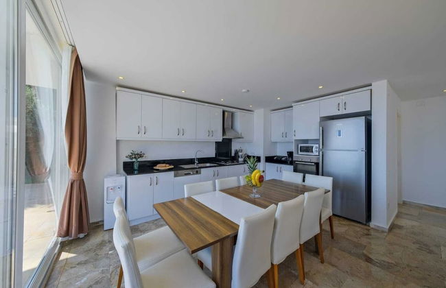 Villa Lumiere 3 Luxurious 5 bed Villa in Kiziltas Kalkan With sea Views - Photo 23