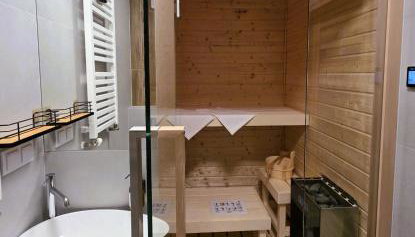 81 degrees - Hot Lodging - Gorąca Kwatera w centrum Gliwic z prywatną sauną - Foto 2