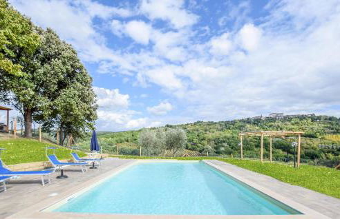 5 Bedroom Beautiful Home In Giove - Foto 12