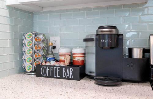 3 TVs Pool Spa W/D Netflix 20 mins to Airport A/C - Foto 21