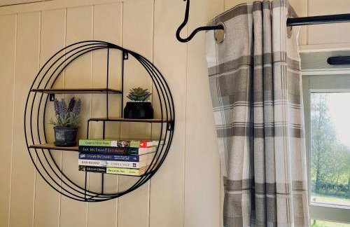 Cwt Tyddyn Shepherd's Hut - Foto 13