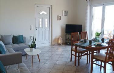 Seaview Apartment - Photo 9