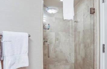 Fontainebleau Hotel Ocean View Fits 6! 1 BED/2 BA - Photo 16