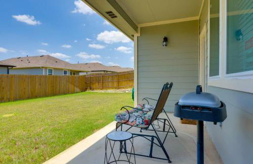 Remote Working Hub with Yard in South Austin Suburbs - Foto 23