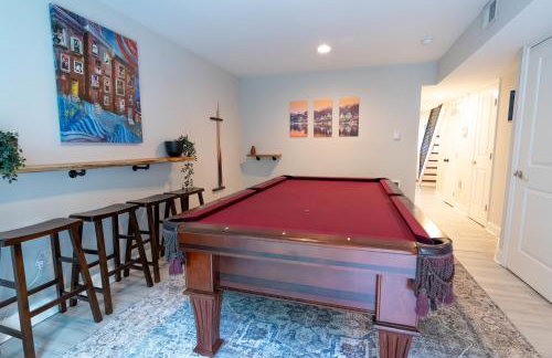 Stylish 3BR w Pool Table & Garage - Foto 19