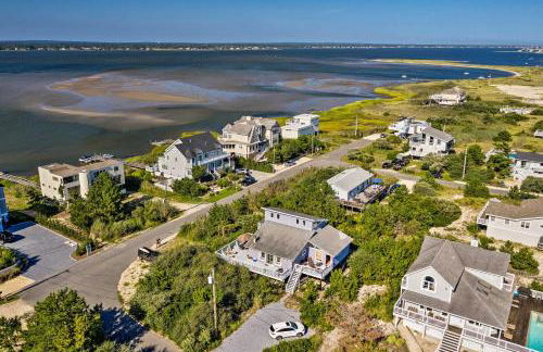 Westhampton Beach Home with Deck and Ocean Views! - Foto 34