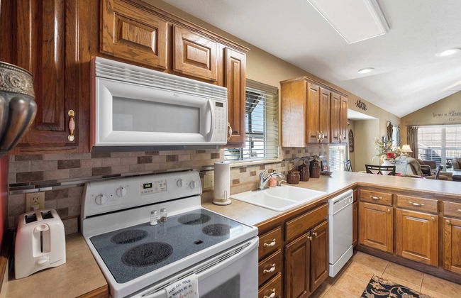 The Hogue Penthouse Unwind and Relax - Photo 8