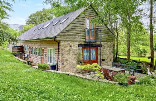 Court Place - Photo 15