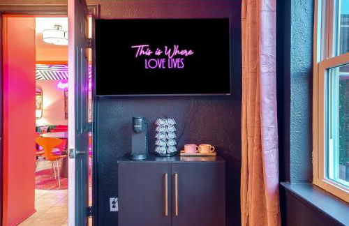 Girly+Godly+Gritty+Graceful+Pool+Pink+VeryPlayful - Foto 67