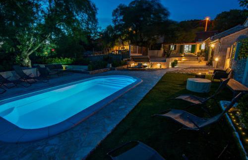 Kameni dvori - Photo 48