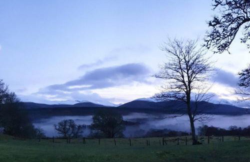 Old School, Spean Bridge - fun, friendly, relaxed - Photo 5