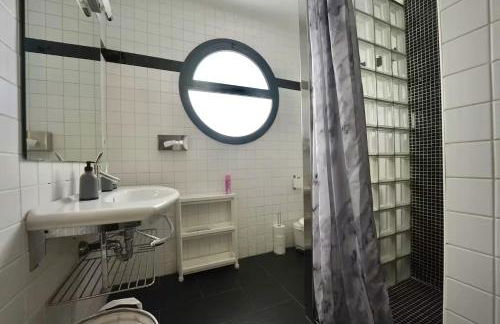 Villa de lujo de 4 dormitorios, piscina y barbacoa - Foto 50