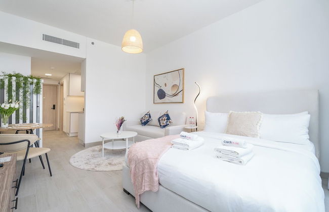 Brand New & Modern Studio JVC - Photo 50