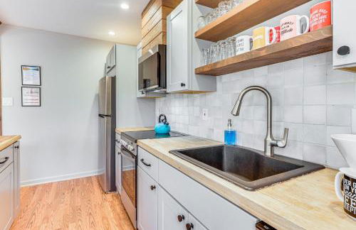 Fireside Lodge A-Frame in Bryce Resort with Decks - Photo 9