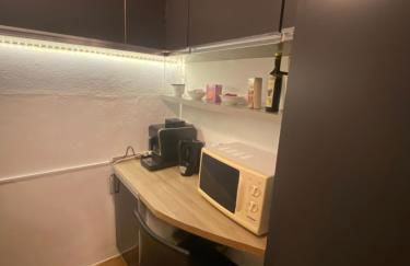 Voll ausgestattete 3 Zimmer Wohnung mit 2 Schlafzimmer - Foto 25