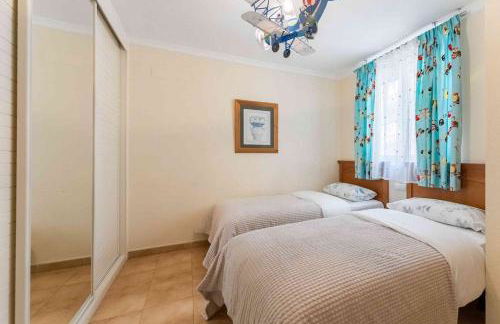 4 Bedroom Villa with Jacuzzi, heated Swimmingpool, front Ocean and view ! - Foto 7