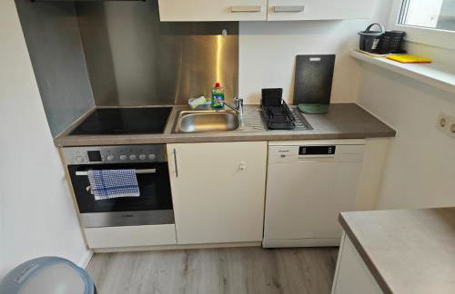 Work and Stay Sundern-Allendorf Modernisierte Unterkunft mit 5 Betten plus Schlafcouch mit Balkon - Foto 13