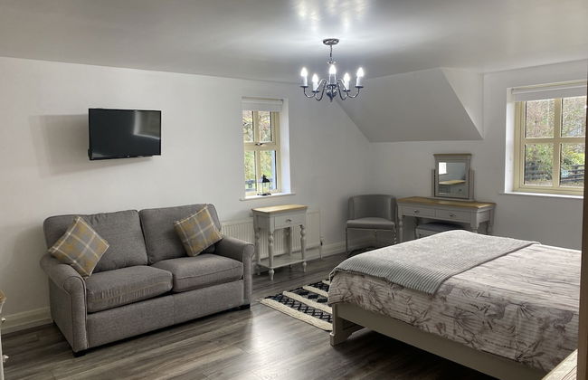 Rostrevor Valley Holiday Park- En-suite Rooms with Hot tub and Private Car Service - Foto 17