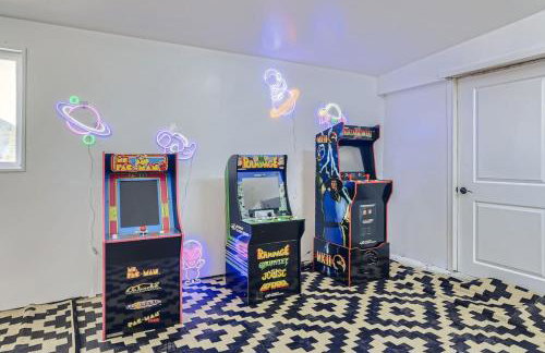 Amazing 5BR Hot Tub Game Room Mountain Views - Foto 17