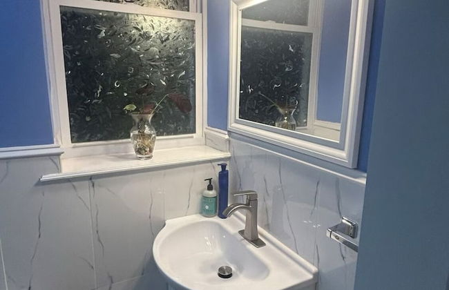 Cozy 2-3 Bedroom Apt in Center City - Foto 44