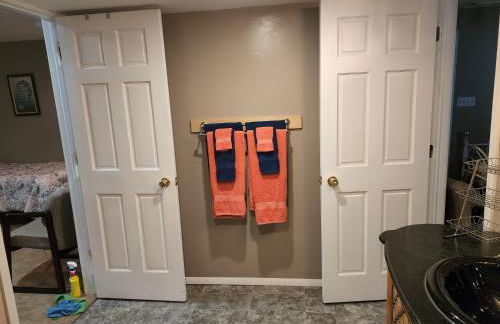 Lovely 3- bedroom apartment with street parking. - Foto 26