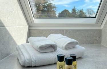 Cosy Country Modern Studio with Patio Space. - Photo 6