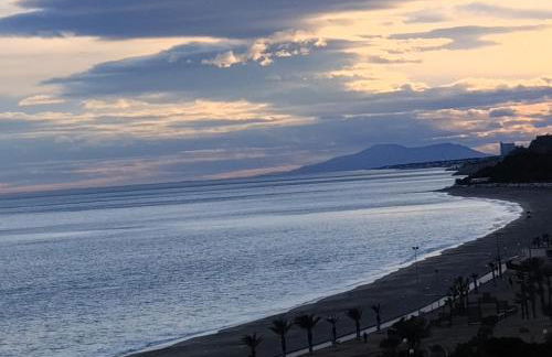 Apartamento con terraza, vistas playa y montaña - Foto 60