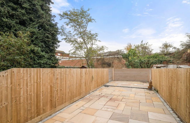 Miles House - Foto 32