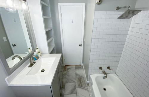 New Listing The Playhouse with Spa Games & More - Photo 27