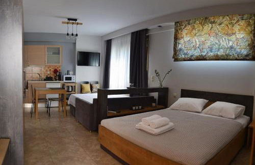 Quiet Urban Studio with Private Backyard - Foto 1