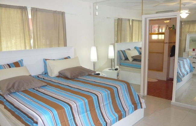 Villa Los Almendros - 2 Private Pools & Tennis & Pickle Ball - Photo 6