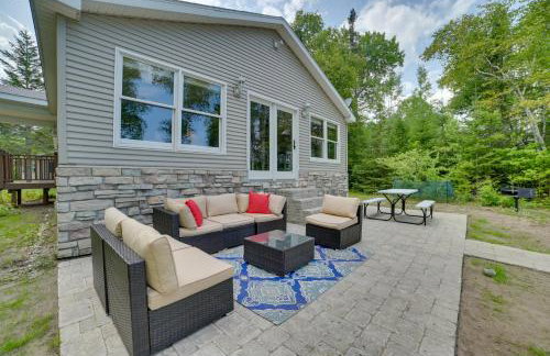 Cheboygan Getaway with Fire Pit and Lake Access! - Photo 23