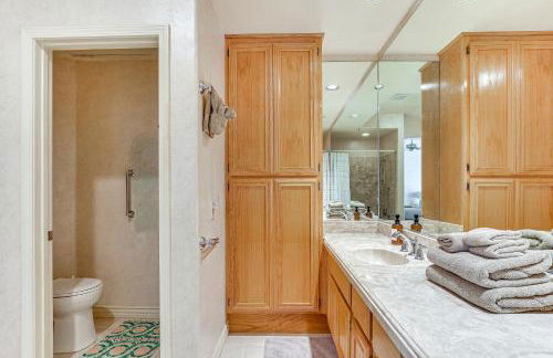 Escondido Townhome with Gas Grill and Golf Acess! - Foto 18