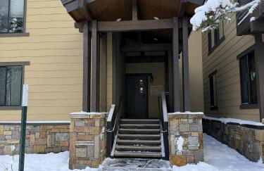 Fireside at The Village - Near Hike/bike! - Photo 31