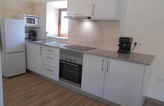 Cottage With 2 Bedrooms With Both En-suite Bathrooms in a Seaside Village - Photo 17