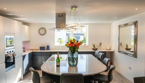 #42 Fantasia - Malvern Luxury Apartment sleeps 12 - Foto 1