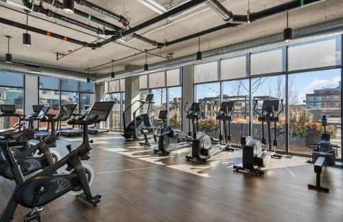 Fulbrix Bright Designer Apartments with West Loop Views - Foto 54