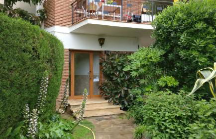 Charming Attic with Pool and Seaviews - Photo 23