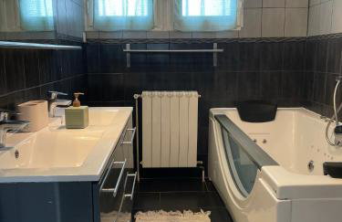 Maison chaleureuse 4 chambres avec jardin - Proche Paris - ARENA Paris Nord Villepinte - Parc des expositions - Aéroport CDG - Disney - Astérix - Foto 19