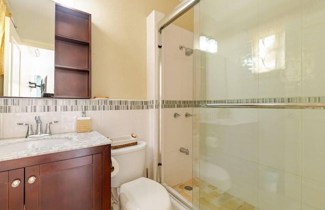 Modern 2br House W/pool and Sea View in Ocho Rios - Photo 17