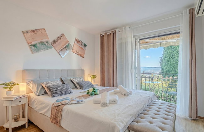 House In The Vineyards - Photo 4