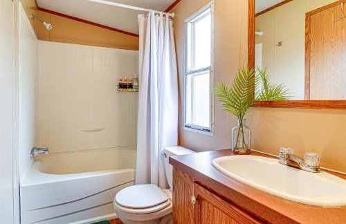 Nancy Cabin with Fire Pit Near Lake Cumberland! - Photo 12