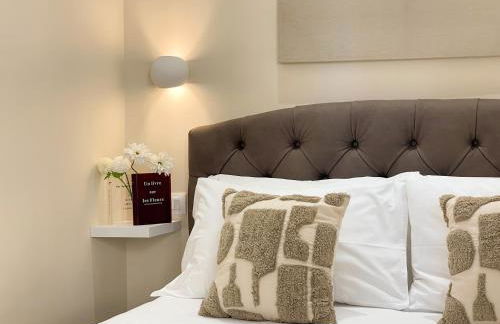 Honeymoon in the heart of Cagliari - Photo 10